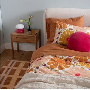Schoolhouse Sunburst Floral F/Q Duvet Cover